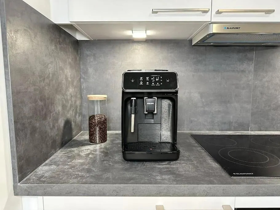 Neu & Schick: Kueche Inkl. Kaffee Apartment Dresden